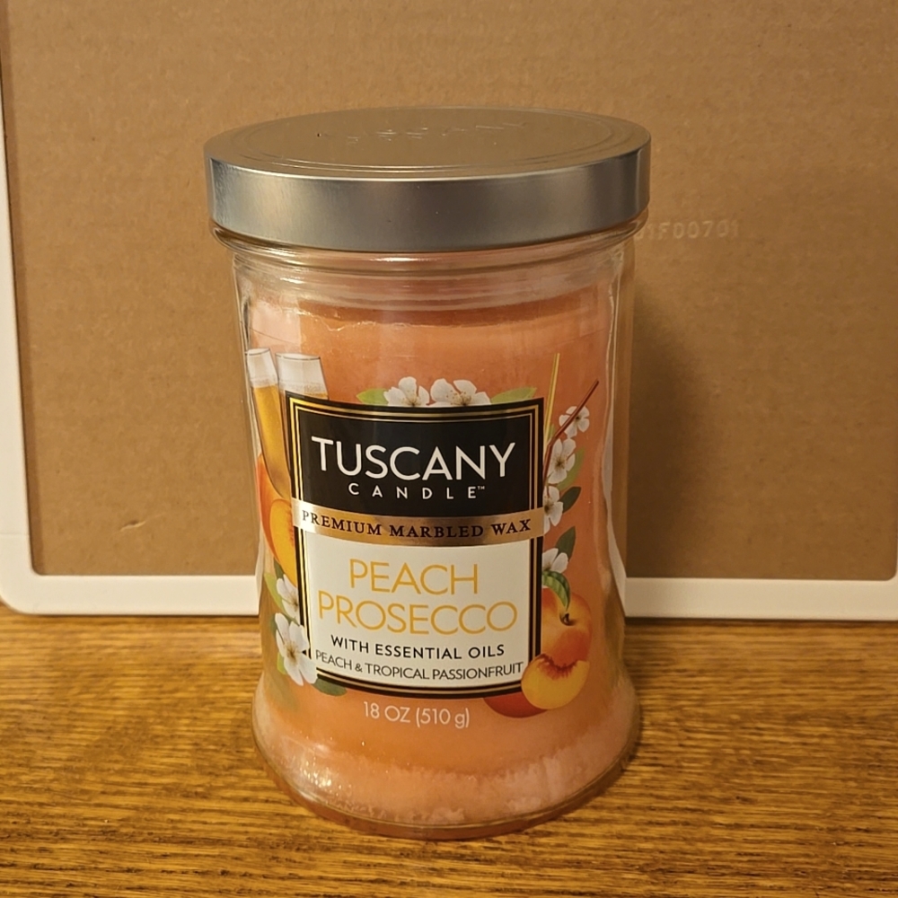 Tuscany Candle Peach & Tropical Passionfruit